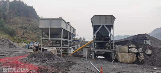Station de mélange mobile stabilisée par l'eau sans fondation